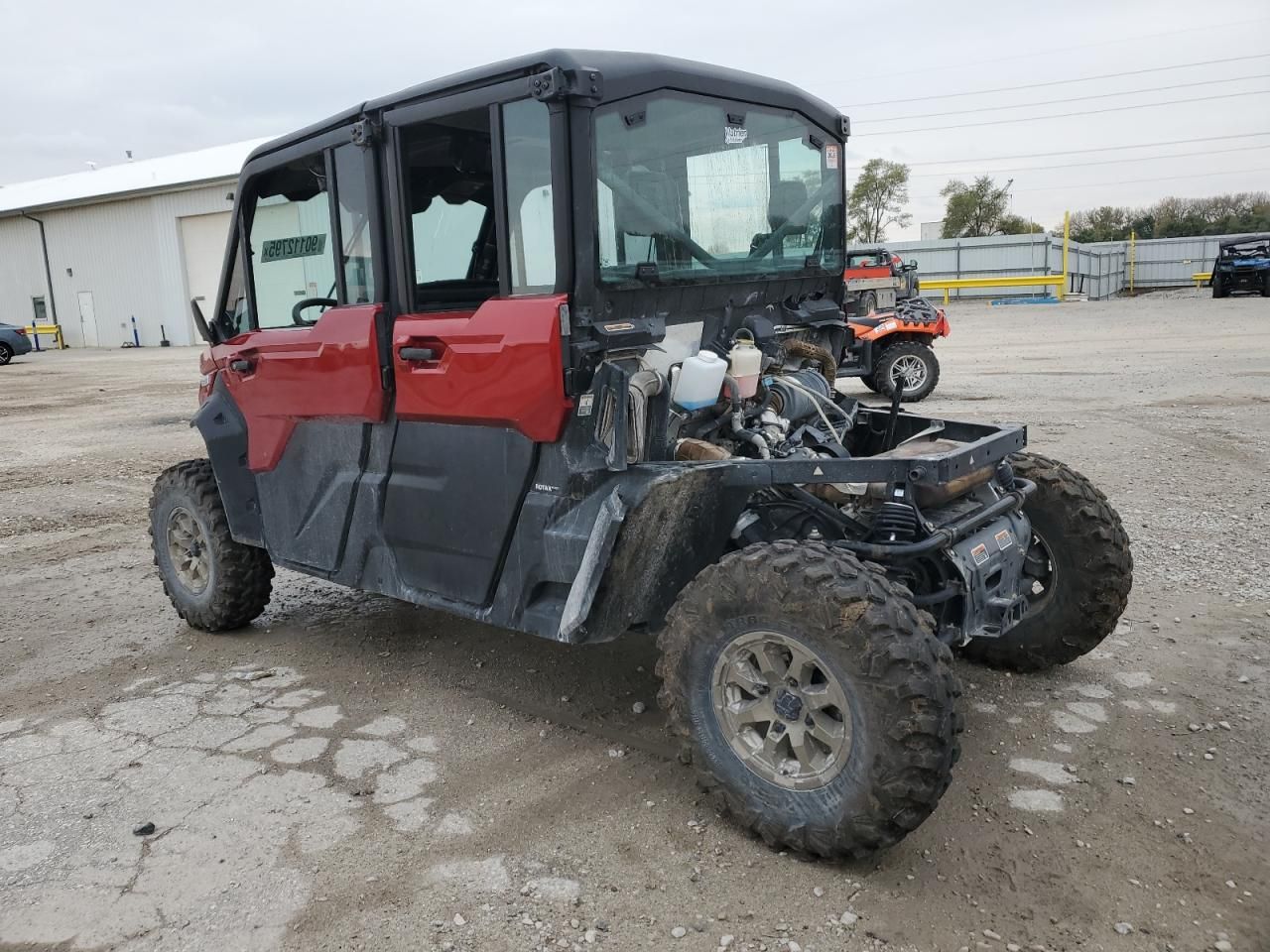 2025 CAN-AM DEFENDER MAX LIMITED CAB HD10 - Image 3
