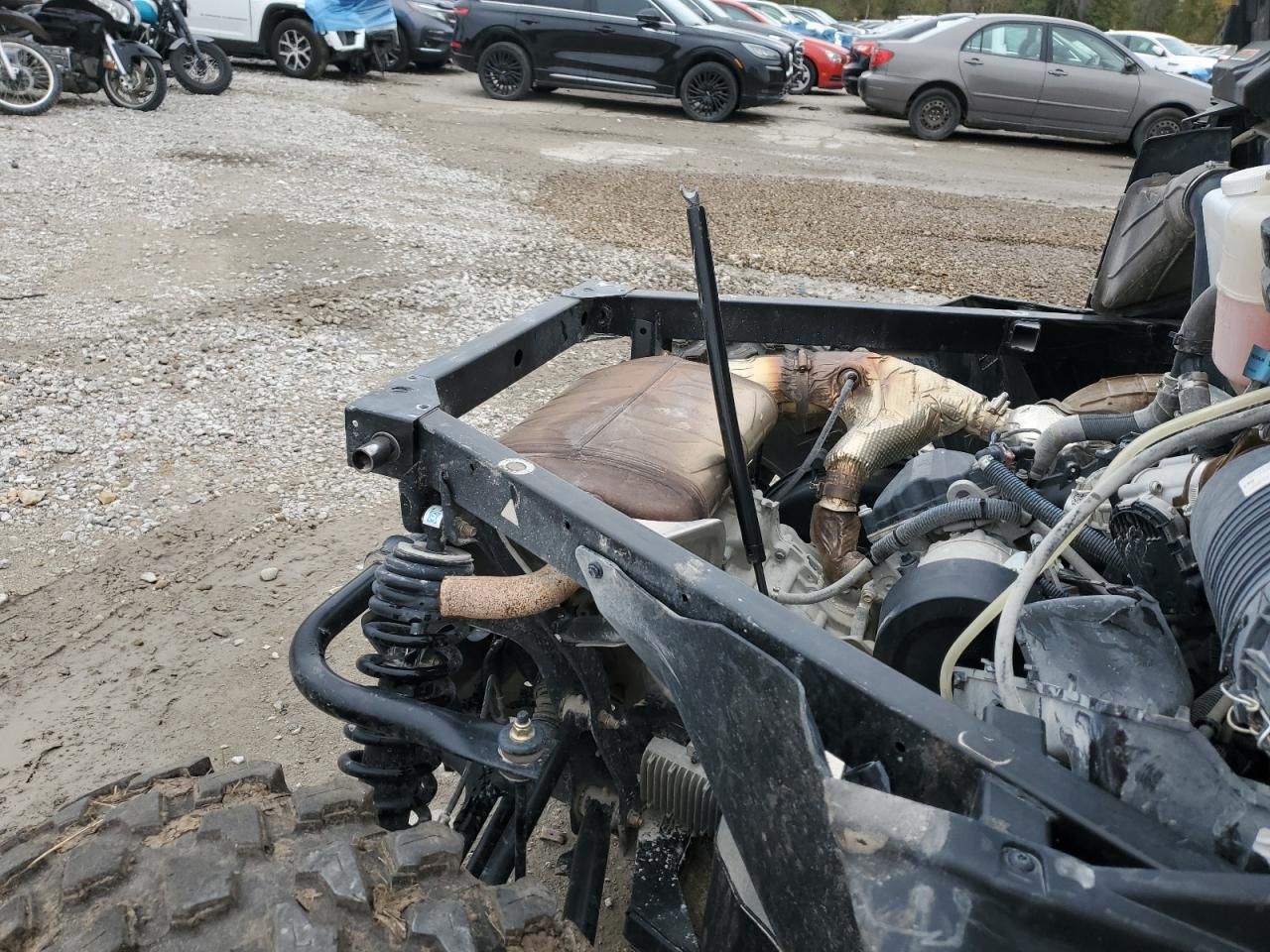 2025 CAN-AM DEFENDER MAX LIMITED CAB HD10 - Image 8