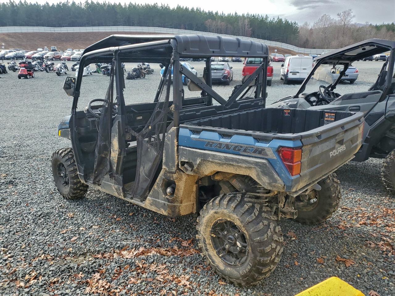 2025 Polaris Ranger Xp 1000 Utility Vehicle - Image 3