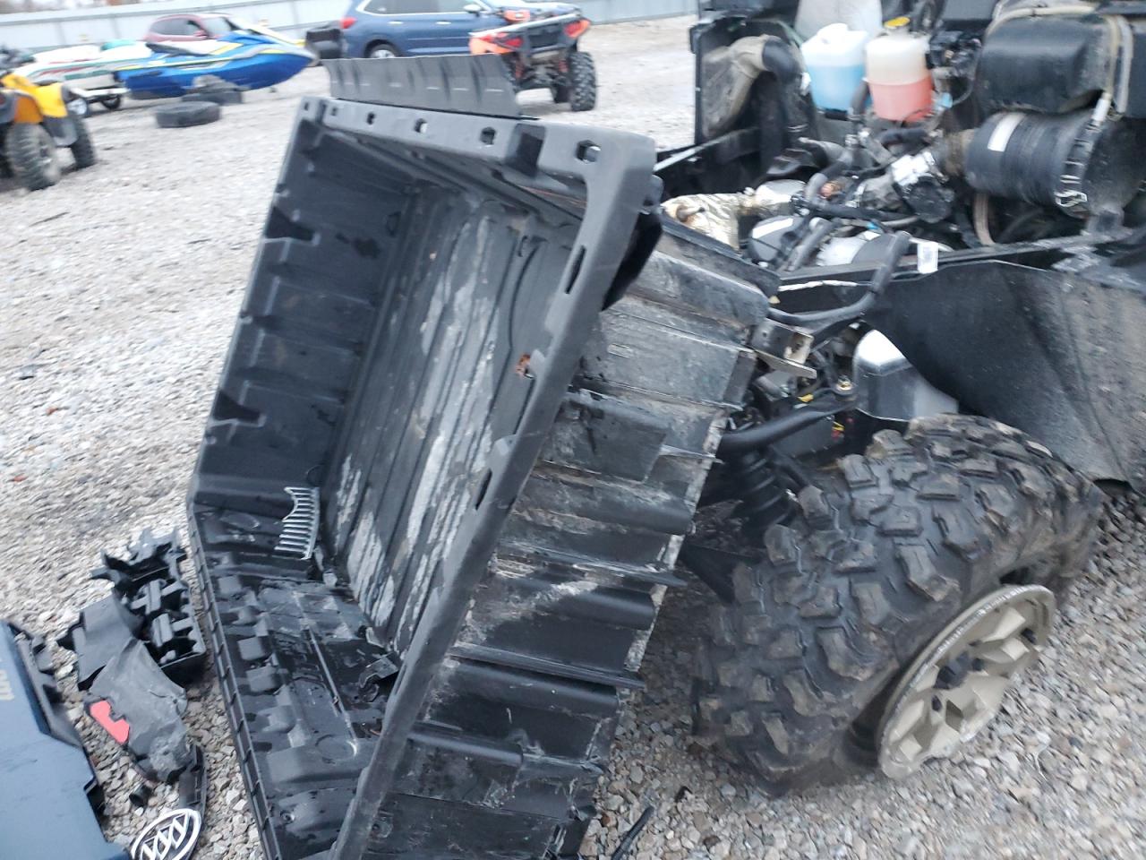 2025 Can-Am Defender - Image 9